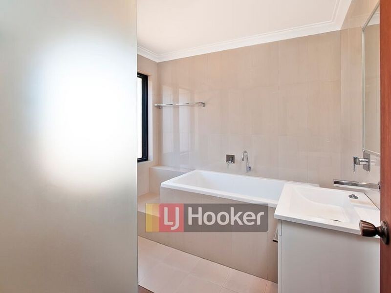 13 Boyle Street, Broadwater WA 6280