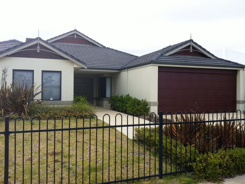 11 Nougat Crescent, Yalyalup WA 6280