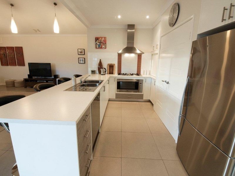 117 Beachfields Drive, Abbey WA 6280