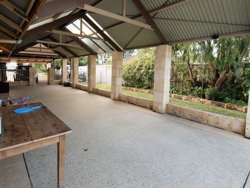 6 Karrinyup Retreat, Busselton WA 6280
