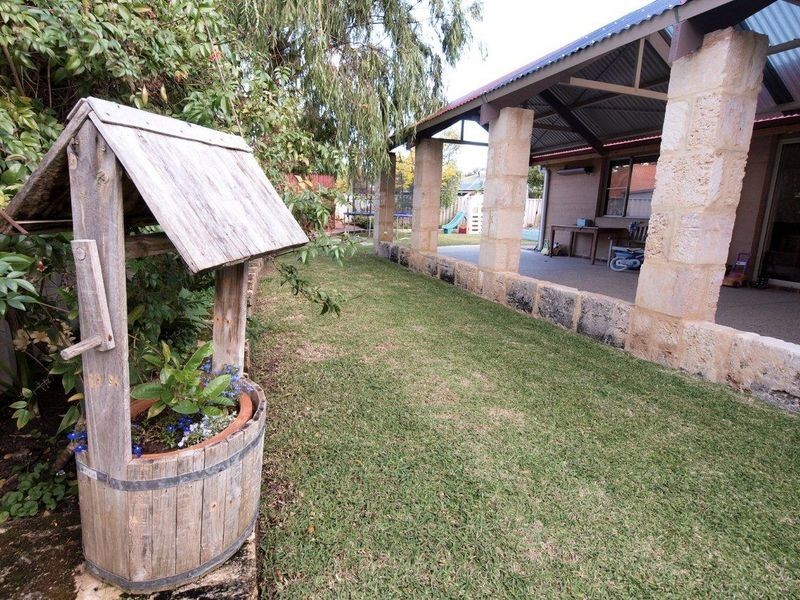 6 Karrinyup Retreat, Busselton WA 6280