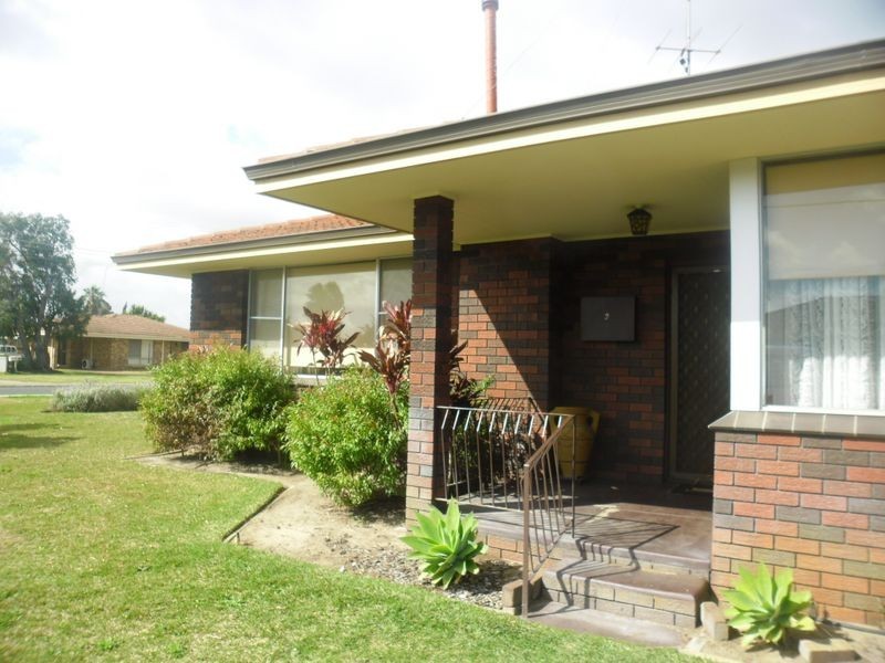 2 Knapton Street, West Busselton WA 6280