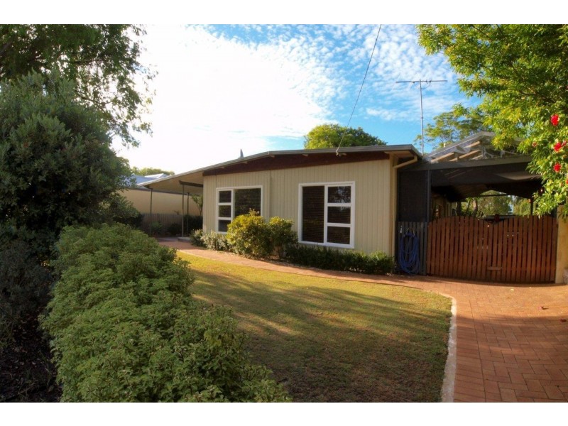 13 Dawson Avenue, Abbey WA 6280