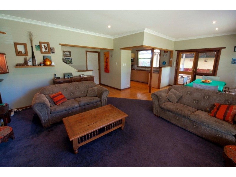 13 Dawson Avenue, Abbey WA 6280