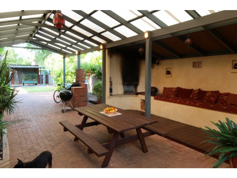 13 Dawson Avenue, Abbey WA 6280