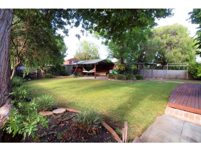 13 Dawson Avenue, Abbey WA 6280