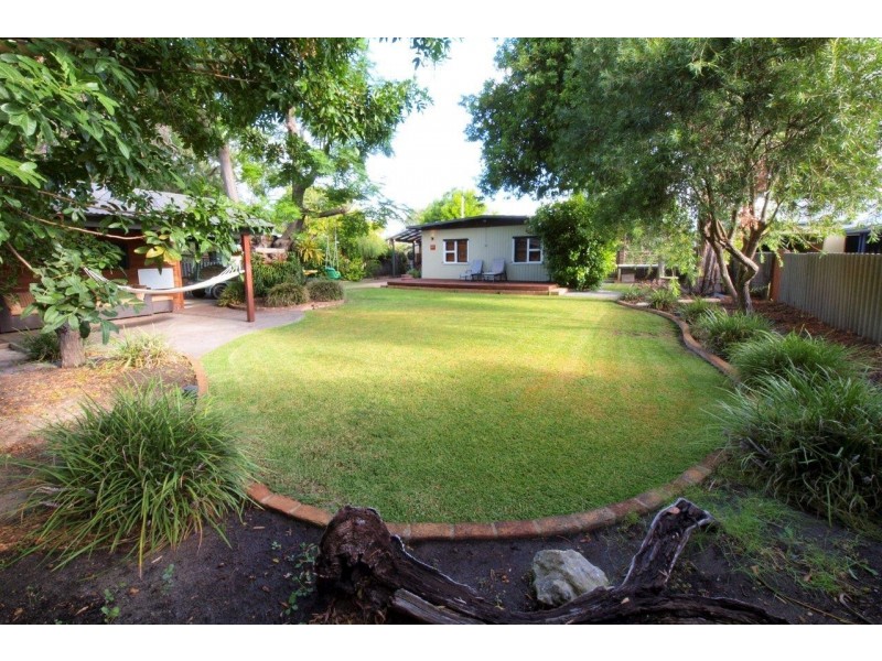 13 Dawson Avenue, Abbey WA 6280