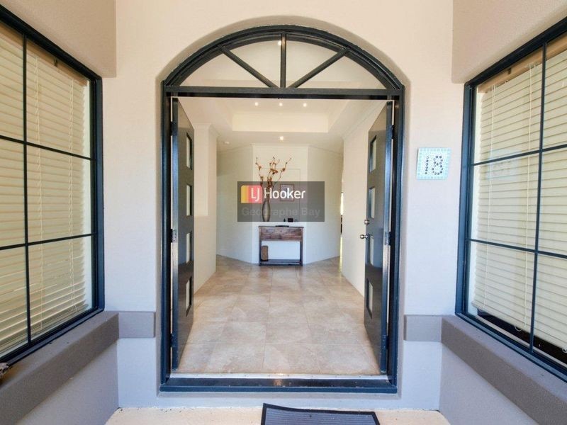 18 Marsupial Bend, Busselton WA 6280