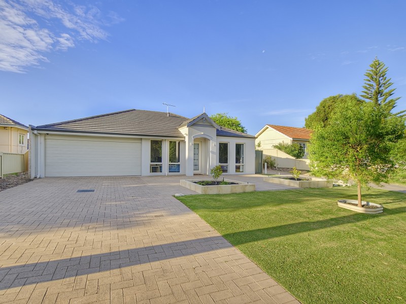 1/3 Moore Street, West Busselton WA 6280