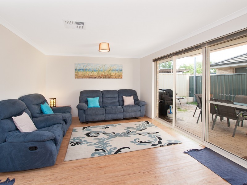 1/3 Moore Street, West Busselton WA 6280