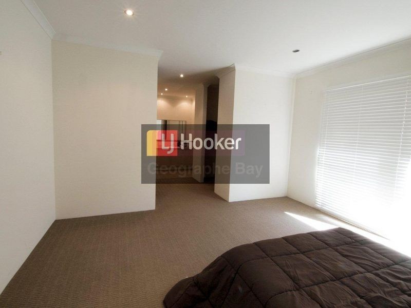 11 Nougat Crescent, Yalyalup WA 6280
