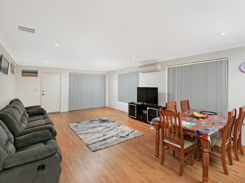 4 Sunflower Turn, Yalyalup WA 6280