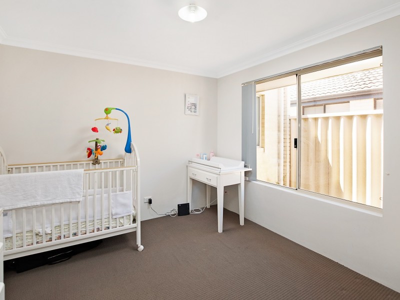 4 Sunflower Turn, Yalyalup WA 6280