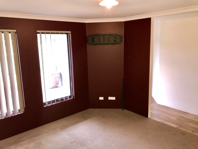 6 Gigondas Street, Yalyalup WA 6280