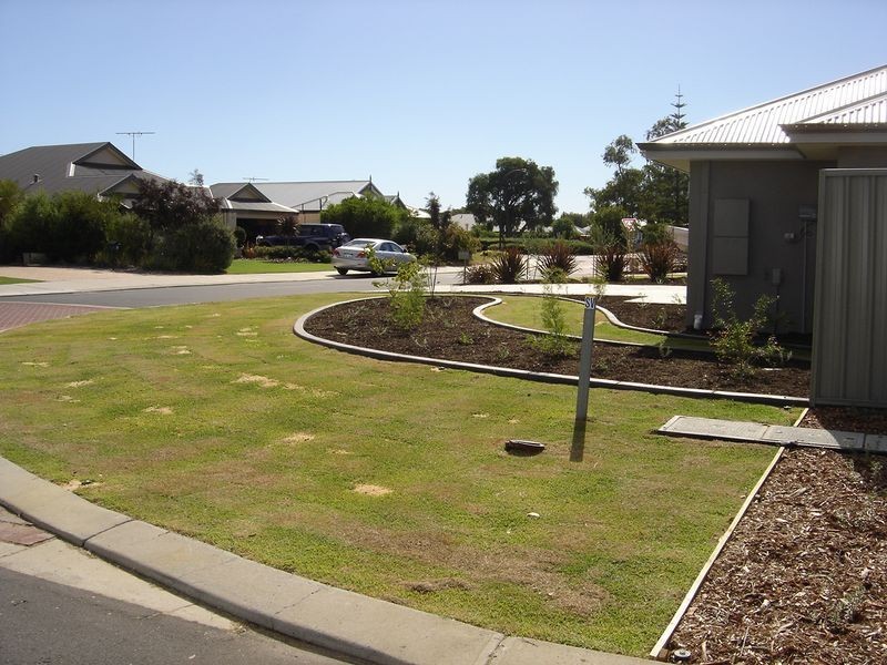 5 Woollybush Turn, Broadwater WA 6280