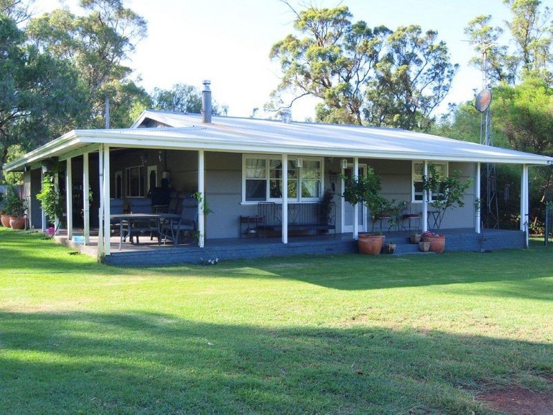 134 Mangles Road, Capel WA 6271