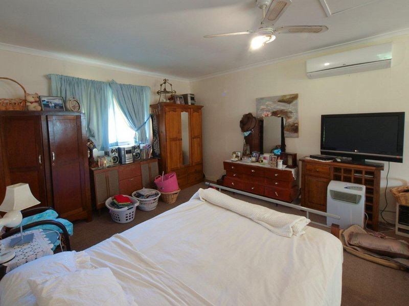 134 Mangles Road, Capel WA 6271