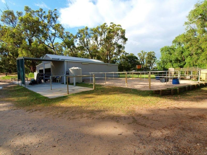 134 Mangles Road, Capel WA 6271