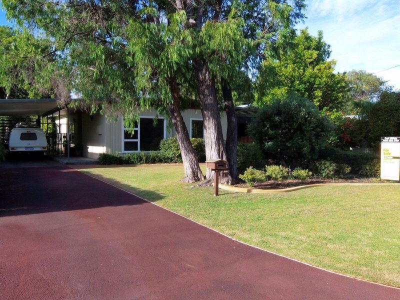 13 Dawson Avenue, Abbey WA 6280