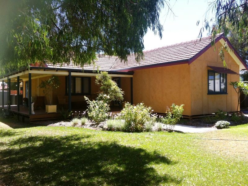 13 Cuthbert Street, Abbey WA 6280