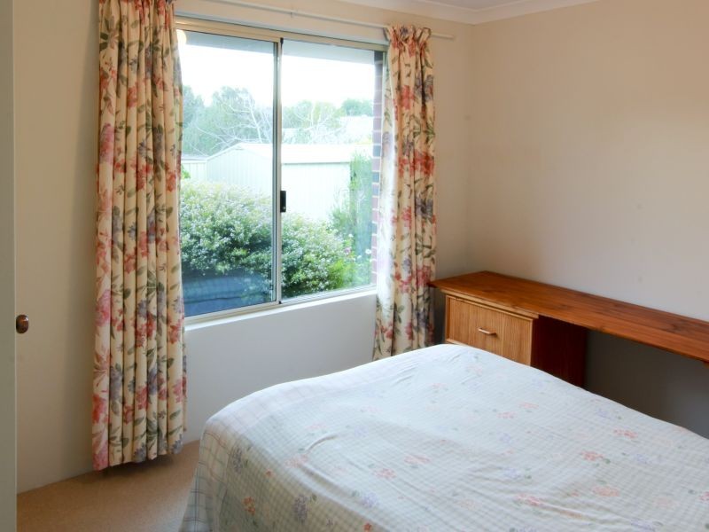 100 Dunsborough Lakes Drive, Dunsborough WA 6281