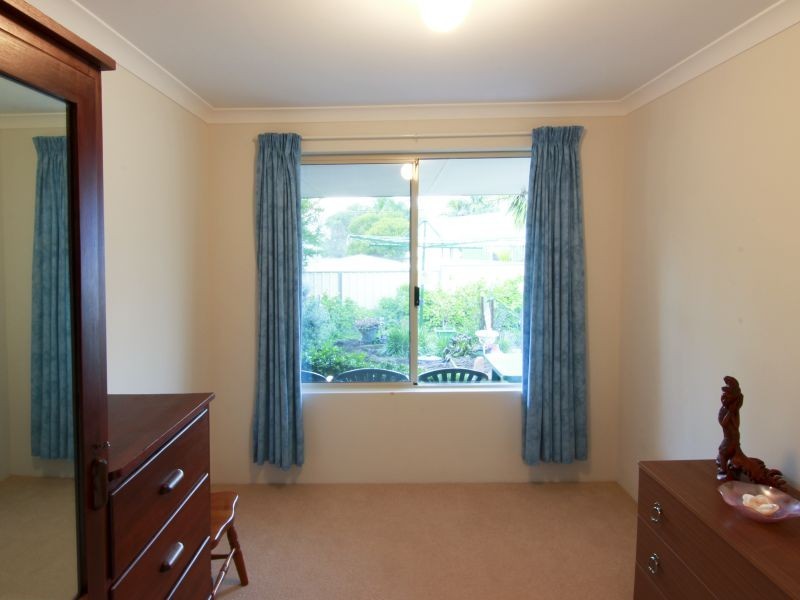 100 Dunsborough Lakes Drive, Dunsborough WA 6281