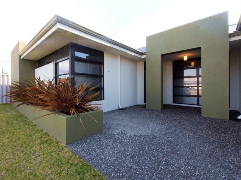 4 Feutrill Place, Broadwater WA 6280