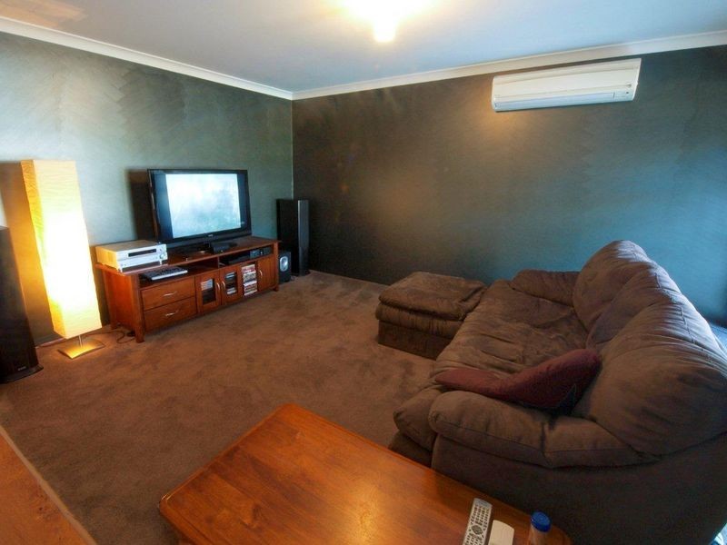 4 Feutrill Place, Broadwater WA 6280