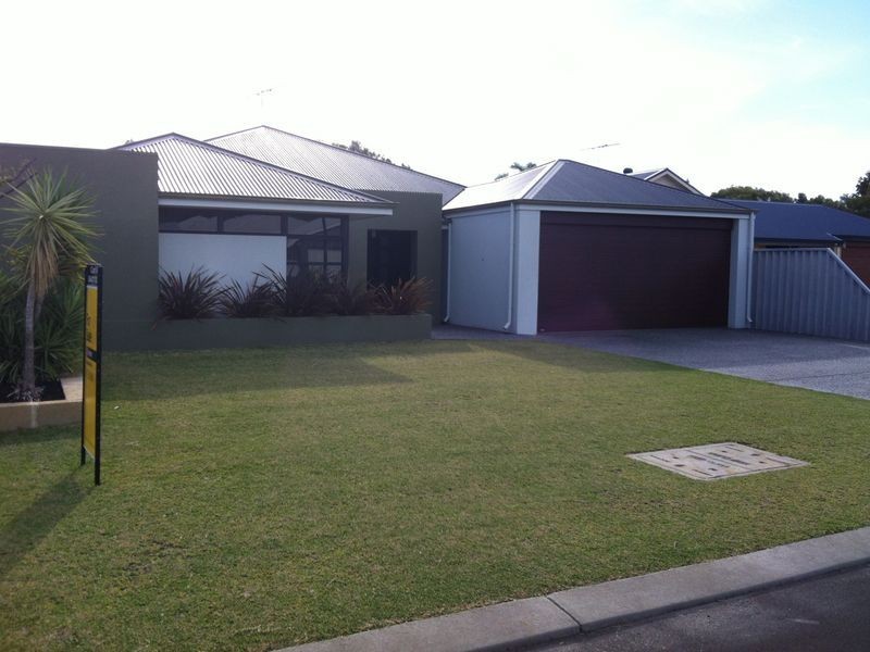4 Feutrill Place, Broadwater WA 6280