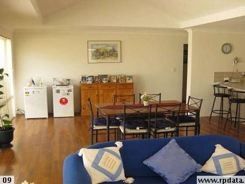 3 Higgins Drive, Broadwater WA 6280