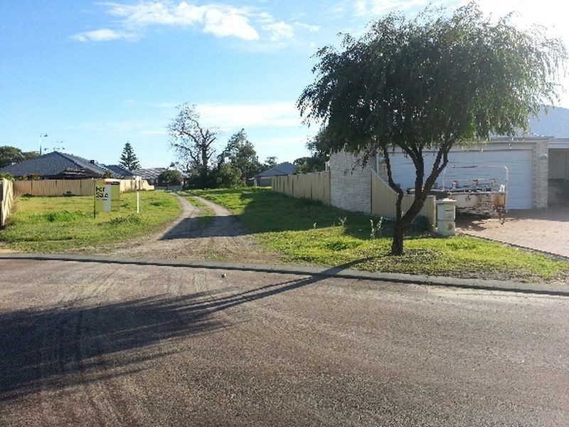 14 Anna Capel View, Geographe WA 6280