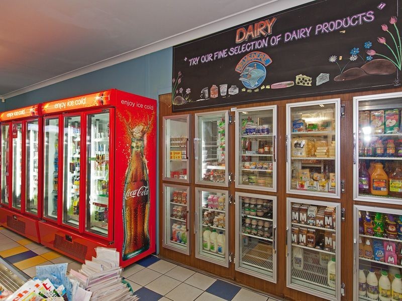 7 Caves Road, Abbey WA 6280