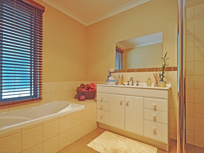 370 Hairpin Road, Jindong WA 6280