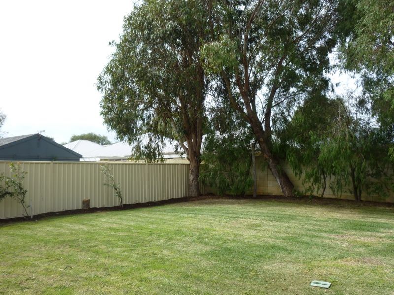 18 Harnett Street, Abbey WA 6280