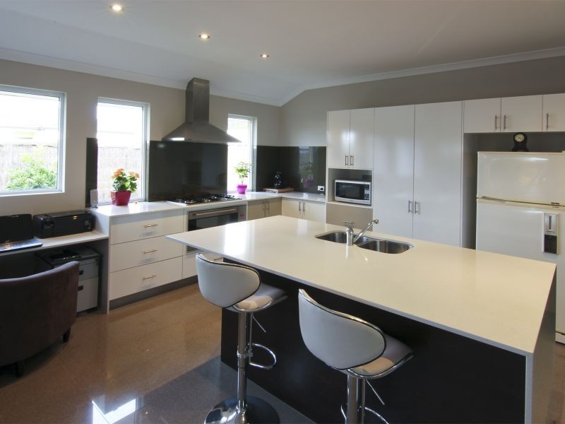 11 Marius Gate, Yalyalup WA 6280