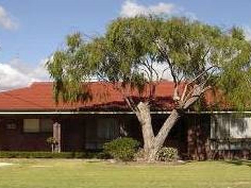 648 Geographe Bay Road, Broadwater WA 6280