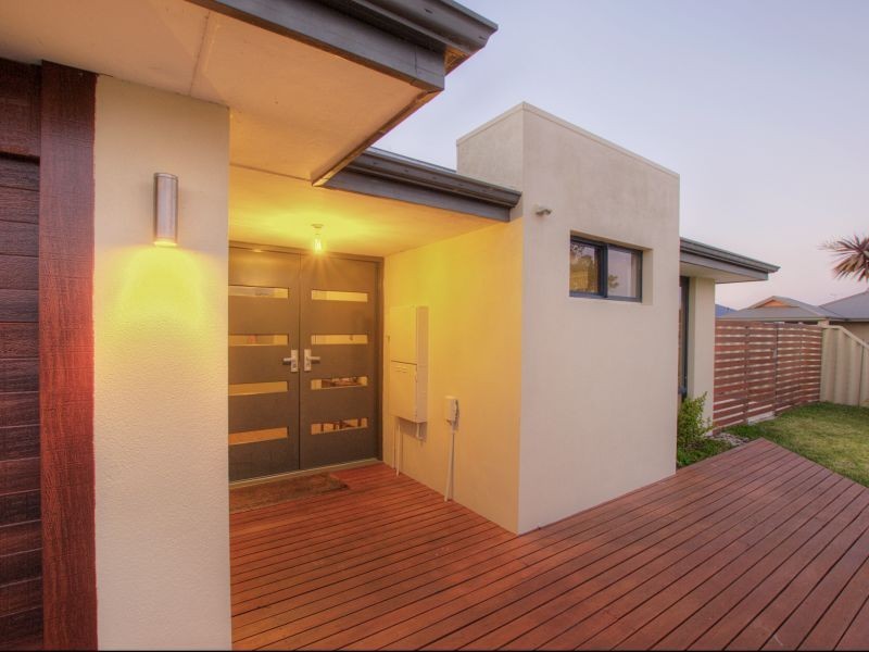 43 Currawong Drive, Broadwater WA 6280