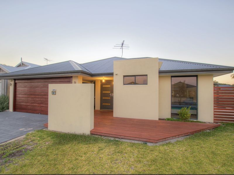 43 Currawong Drive, Broadwater WA 6280