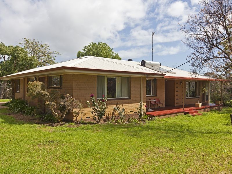127 Halls Road, Capel WA 6271