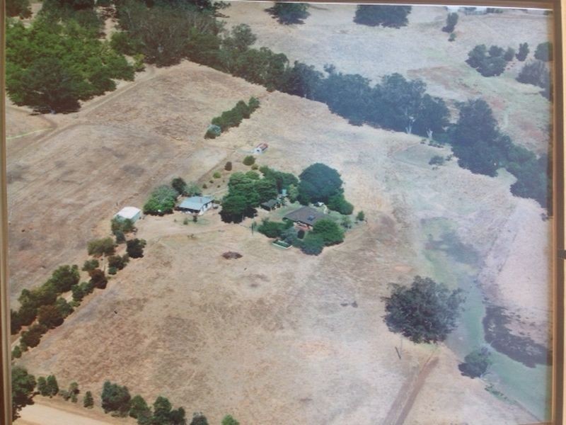 127 Halls Road, Capel WA 6271