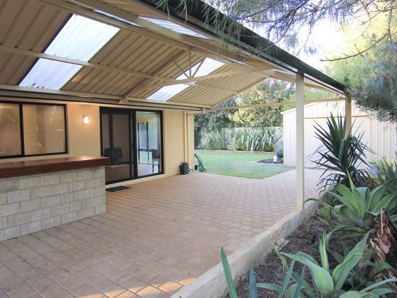 102 College Avenue, West Busselton WA 6280