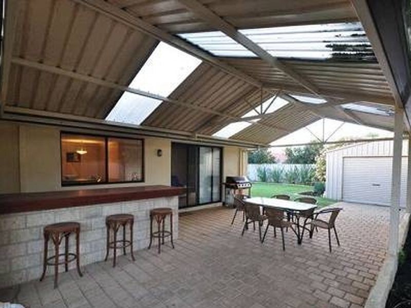 102 College Avenue, West Busselton WA 6280