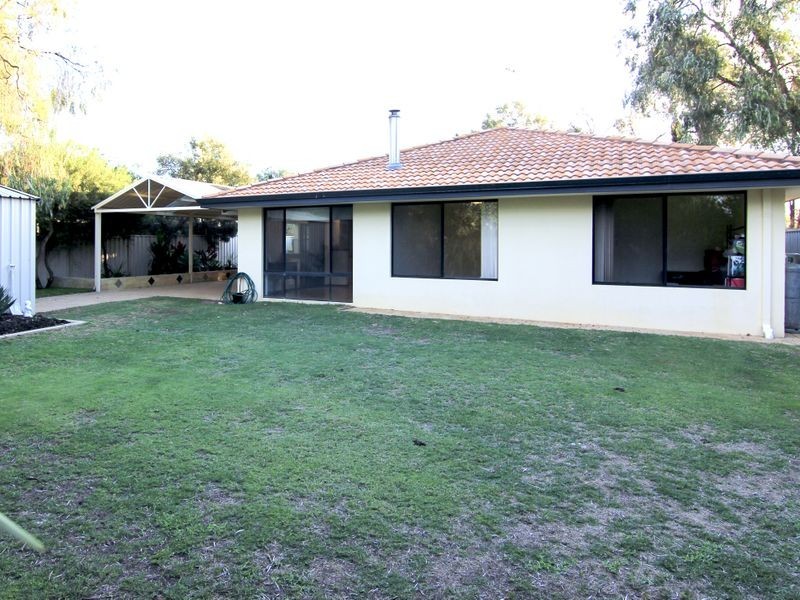 102 College Avenue, West Busselton WA 6280