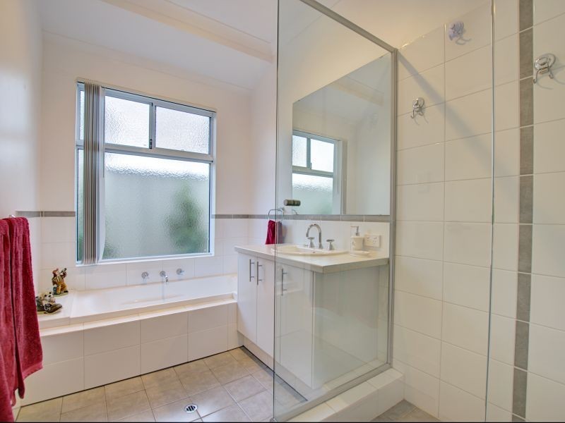 1 Hobby Road, Broadwater WA 6280