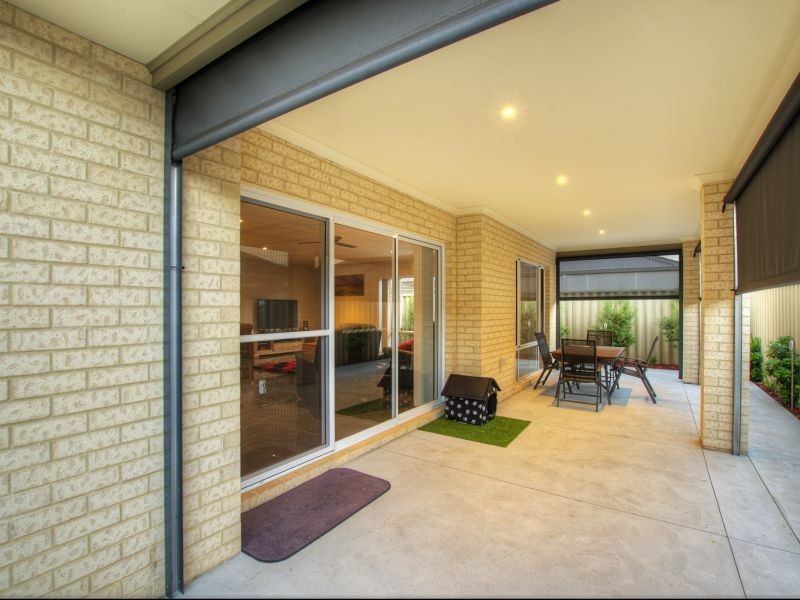 1 Hobby Road, Broadwater WA 6280