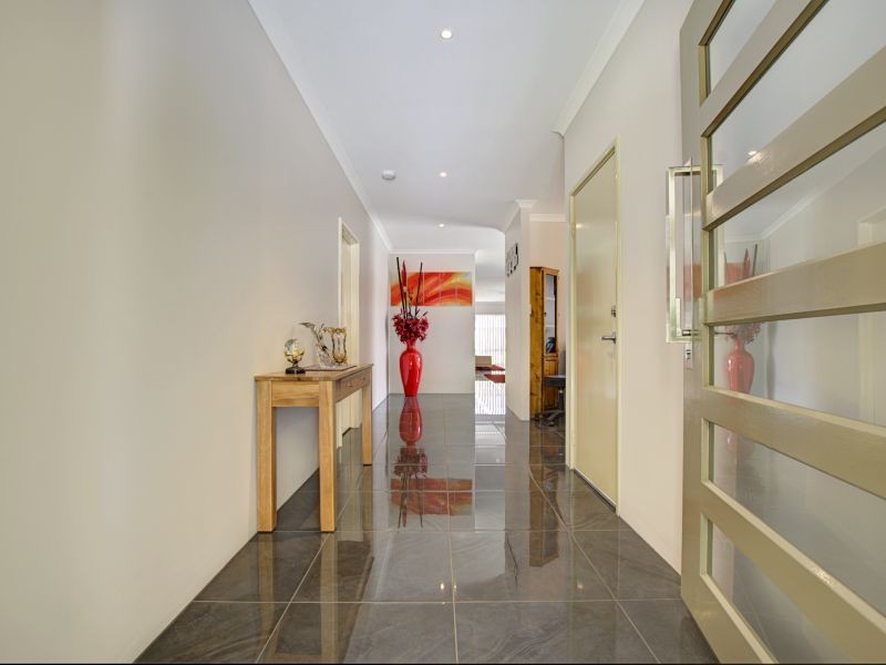 1 Hobby Road, Broadwater WA 6280