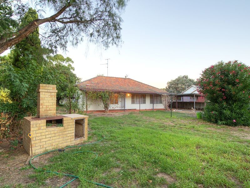 44 Strelly Street, Busselton WA 6280