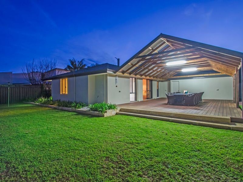 6 Harnett Street, Broadwater WA 6280