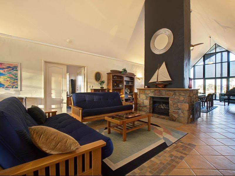 2 Haag Rd, Carbunup River WA 6280