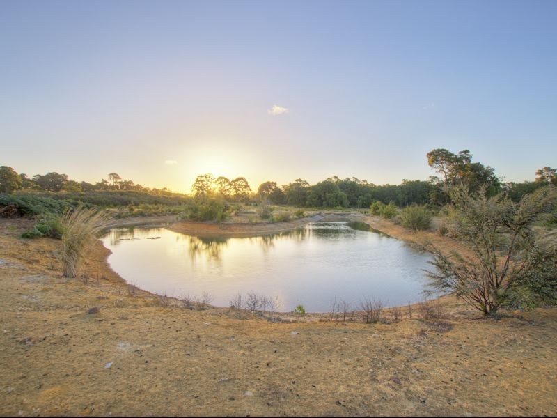 2 Haag Rd, Carbunup River WA 6280